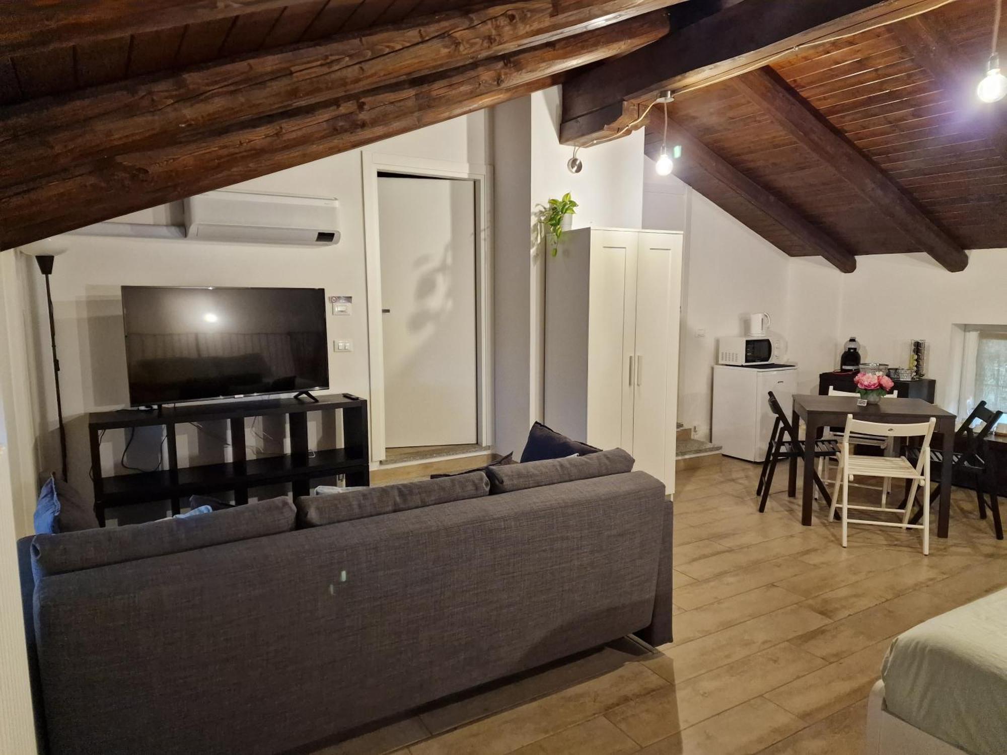 La Tana Dei Corgi Bed & Breakfast Moncrivello Room photo